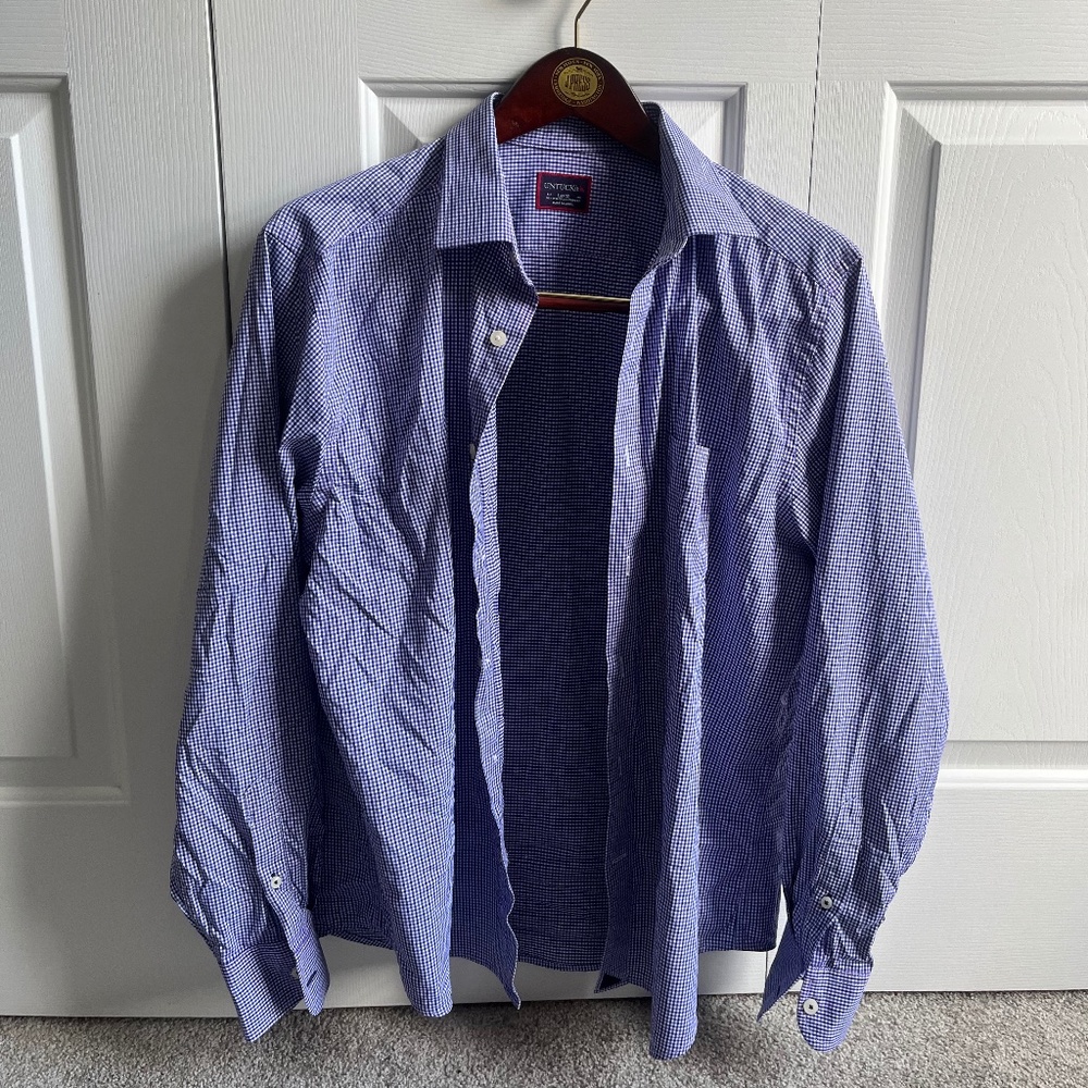 UNTUCKit Men’s shirt
